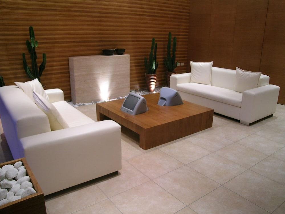 Ambienthotels Panoramic Hotel 3*